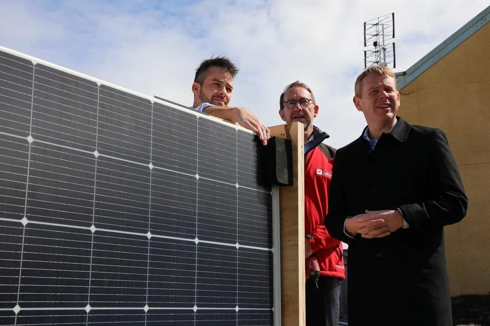 Brad Lynch with former Prime Minister Chris Hipkins at the Ara Ake solar project